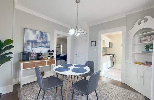 Lee's Summit House | Charming Single Level Home