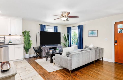 Shelby Hills House | Charming, single-level home with a fenced yard, washer/dryer, & central AC