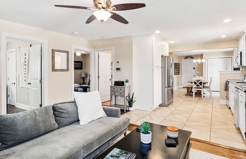 Shelby Hills House | Charming, single-level home with a fenced yard, washer/dryer, & central AC