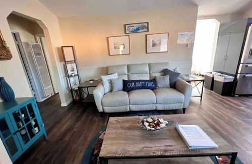 Rio del Mar House | Charming single-story home steps from the beach.