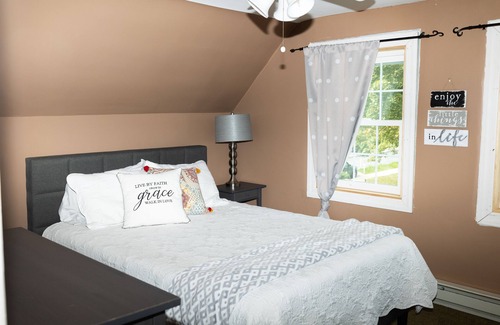 Brownstown Apartment | Charming Small Town Treasure in Brownstown
