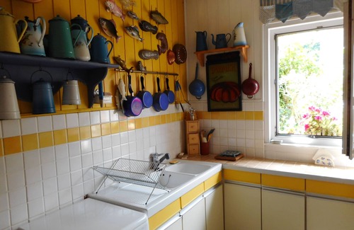 Etretat House | charming south facing fisherman's house, quiet and sunny