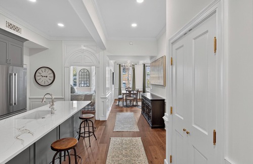 South of Broad Apartment | Charming South of Broad Condo, Heart of Downtown Charleston