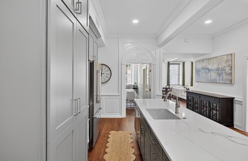 South of Broad Apartment | Charming South of Broad Condo, Heart of Downtown Charleston