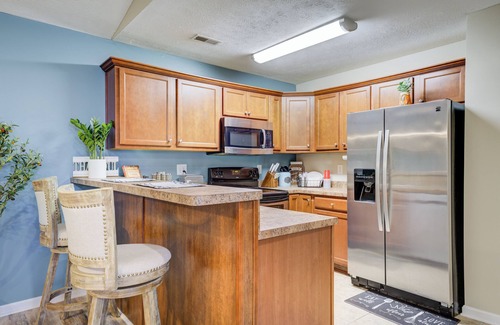 Charlestown Condo | Charming & Spacious Patio Home close to Charlestown State Park & River Ridge