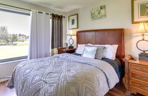 Palma del Mar Condo | Charming St Petersburg Condo ~ 2 Mi to the Beach!