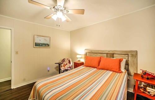 Starkville House | Charming Starkville House w/ Yard - 2 Mi to MSU!