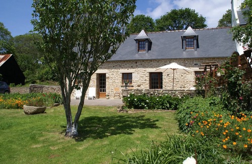 Pont-Croix House | Charming Stay in Pont-Croix