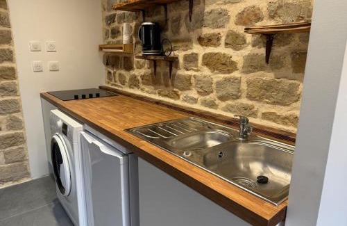 Golbey Apartment | Charming stone apartment