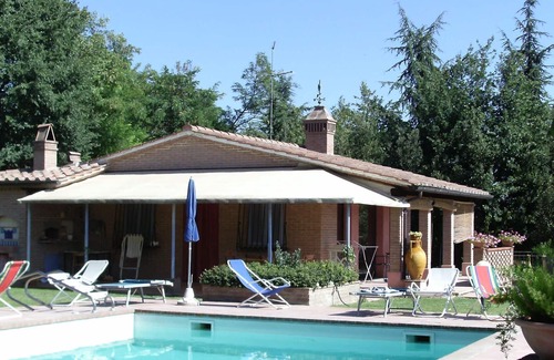 Montagnano House | charming stone cottage is situated in the hills near the village of Montagnano.