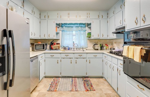 Stone Mountain Cottage | Charming Stone Mountain Retreat Near Nature Trails