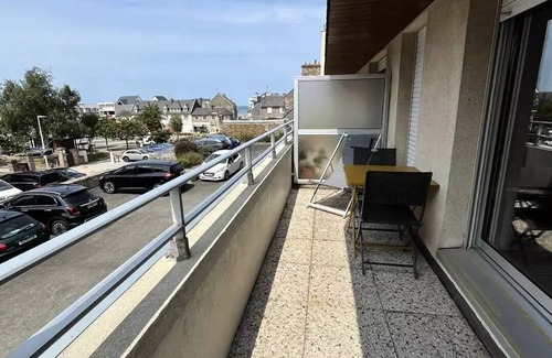 Pleneuf-Val-Andre Apartment | Charming studio in the heart of Val André.