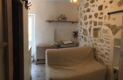 Capestang House | CHARMING STUDIO 15mn sea