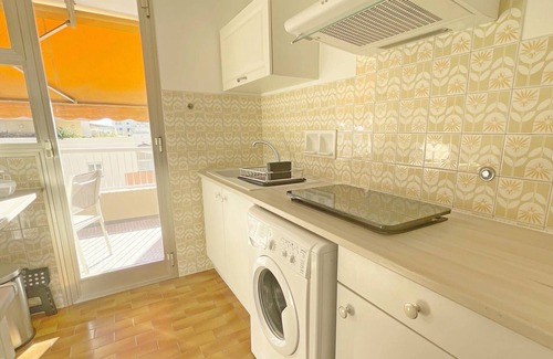 Cros-de-Cagnes Apartment | Charming Studio Panoramic sea view Clim shops sea 200m private parking