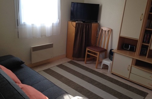 Villers-sur-Mer Apartment | Charming Studio with Balcony, Close to Beach & City Center, Private Parking