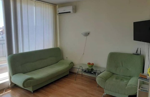Burgas Apartment | Charming studio in a residence with swimming pool