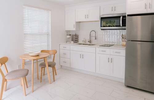 Lakeland Apartment | Charming studio in gorgeous Lakeland with AC