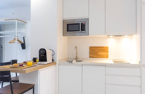 El Molinillo Apartment | Charming studio in Malaga center by Sharing Co.
