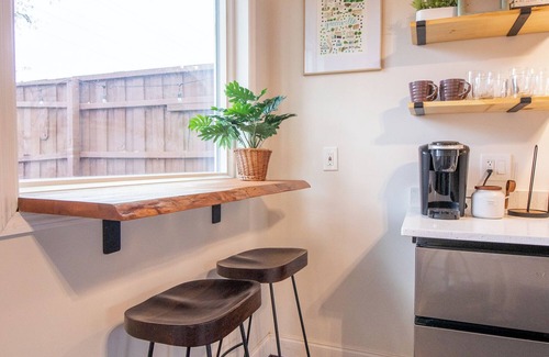 Taylors Apartment | Charming Studio in Taylors by Brick and Home