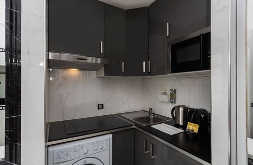 8th Arrondissement Apartment | Charming studio near Champs-Élysées