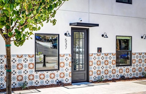 Vista Apartment | Charming Studio | Near Legoland & Carlsbad Beach
