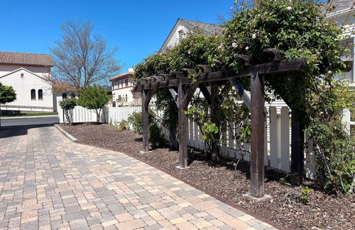 Sonoma Apartment | Charming Studio Suite Located Just Steps From Historic Sonoma Plaza