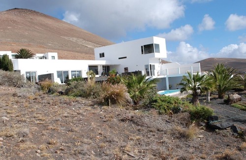 La Asomada Condo | charming studio with fantastic sea views in a private villa and pool