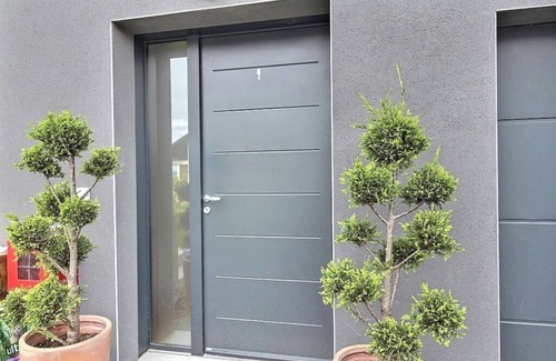 Publier Apartment | Charming studio with garden view
