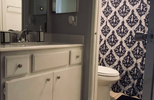 Upland Apartment | Charming studio with WiFi and AC in pleasant Upland