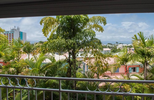Pointe de la verdure Apartment | Charming T2 3mn walk from the beach and the casino