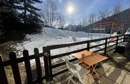 Forville Apartment | Charming T2 for 3 near the slopes Briançon