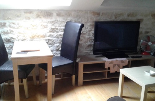 Echarcon Cottage | charming T2 in peace fully equipped