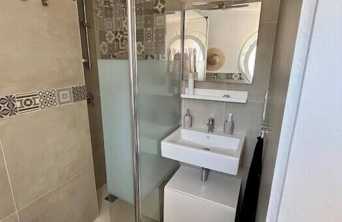 Riquier Apartment | Charming T2 with Wifi near city center