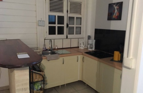 Fontaine de Moutte Apartment | Charming T3 ground floor, Redoute, Fort-de-France