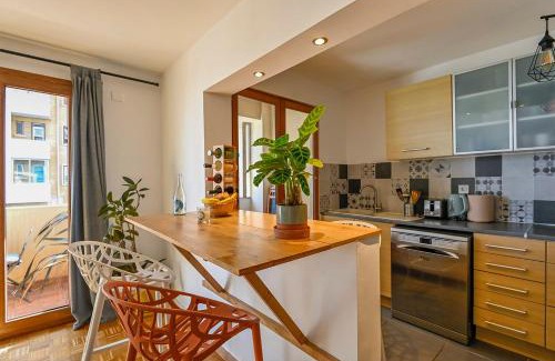 Vauban Apartment | Charming T3 of 60 m2 with balcony in Marseille