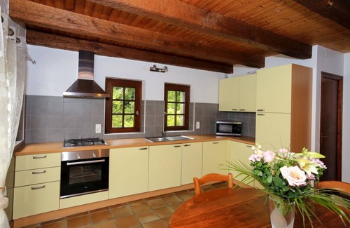 Pleuven House | Charming thatched cottage south finistere