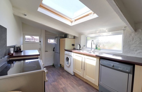 Braunton Cottage | Charming three-bedroom cottage on one of Braunton's oldest streets.