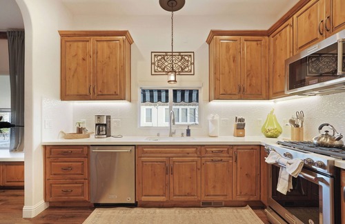 Lodi House | Charming Three bedroom Luxury Oasis