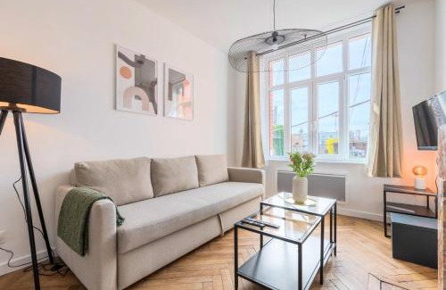 Marcq-en-Baroeul Apartment | Charming through-apartment renovated and equipped!