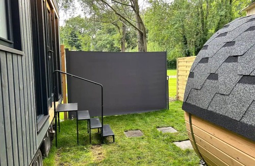 Kloster Lehnin House | Charming tiny house by the lake with outdoor sauna