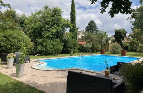 Le Bouscat House | Charming town/country house with private pool