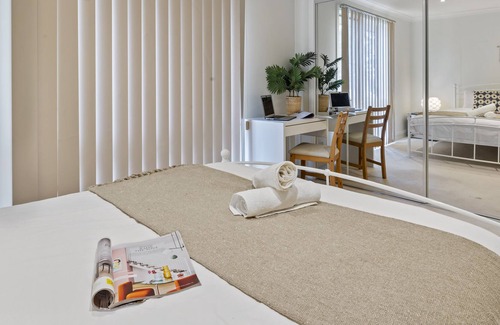 Doncaster House | Charming townhouse - 15min to CBD