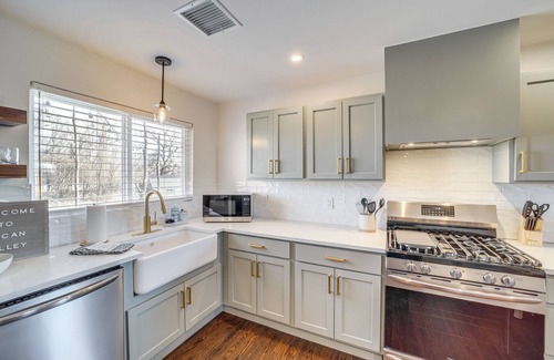 Tulsa House | Charming Tulsa Vacation Rental w/Patio!