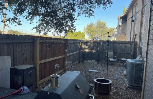 Midland Condo | Charming Two- Bed, Two- Bath Condo with Washer/dryer