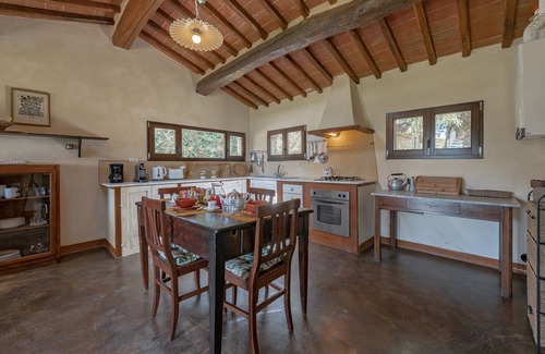 Buonconvento Other | Charming Two Level Hay-Loft Next to Montalcino