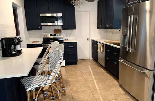 Ringling Park House | Charming Updated & Pet-Friendly Ranch Close to Beaches, Baseball, and Downtown