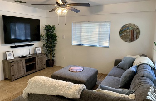 Ringling Park House | Charming Updated & Pet-Friendly Ranch Close to Beaches, Baseball, and Downtown