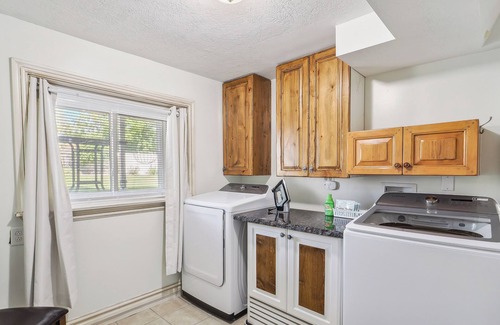 West Jordan House | Charming Utah Getaway w/Fire Pit & Furnished Deck