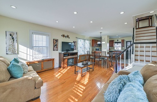 Valley Stream Cottage | Charming Valley Stream Home: 24 Mi to Central Park