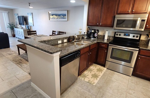 Venice House | Charming Venice Townhouse Steps from the Beach - Your Florida Paradise Awaits!